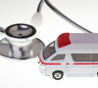 Trudności w kwalifikacji pracy wykonywanej przez personel medyczny jako pracy w szczególnych warunkach…