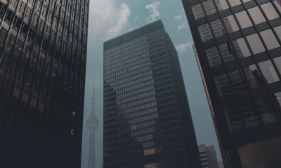 Aplikant radcowski Bartosz Kozaczuk awansował do&nbsp;przedostatniego etapu Turnieju Arbitrażowego